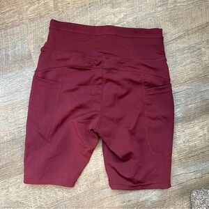POP Fit Jane Bike Shorts with Phone Pocket in Burgundy Red NWOT